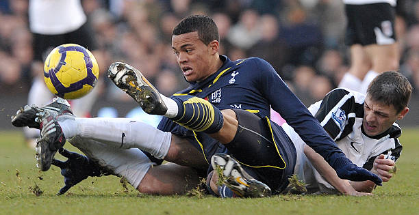 布莱顿曾摆 布莱顿曾摆