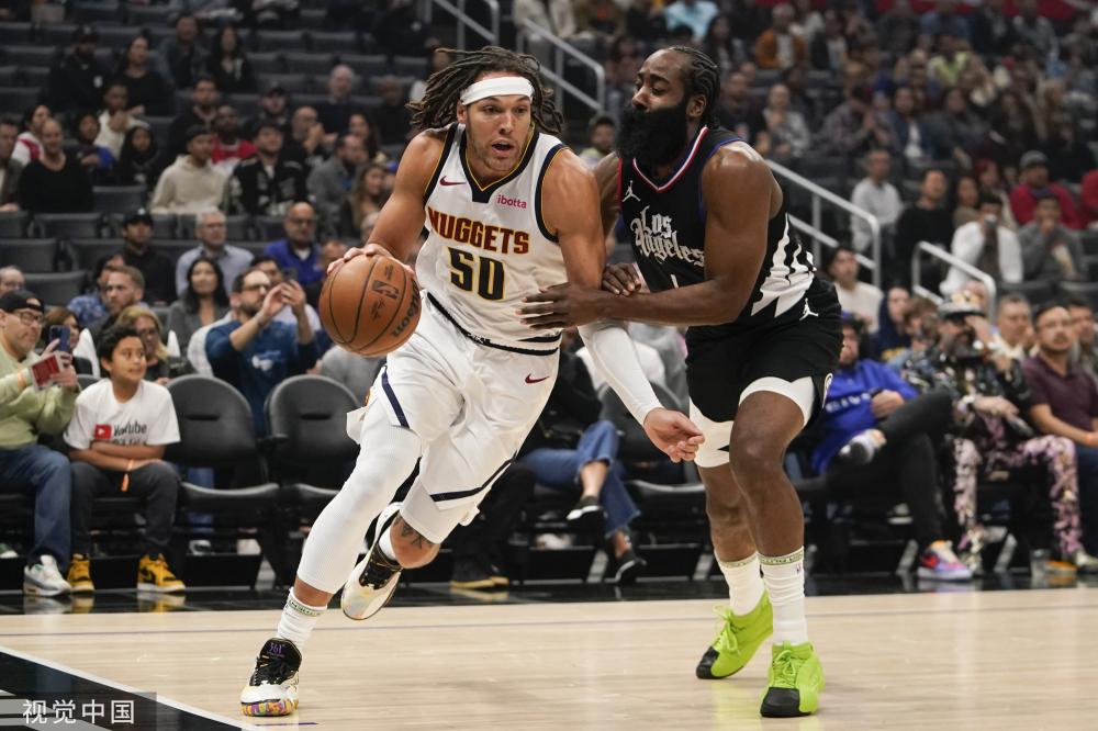 艺术的同时 艺术的同时