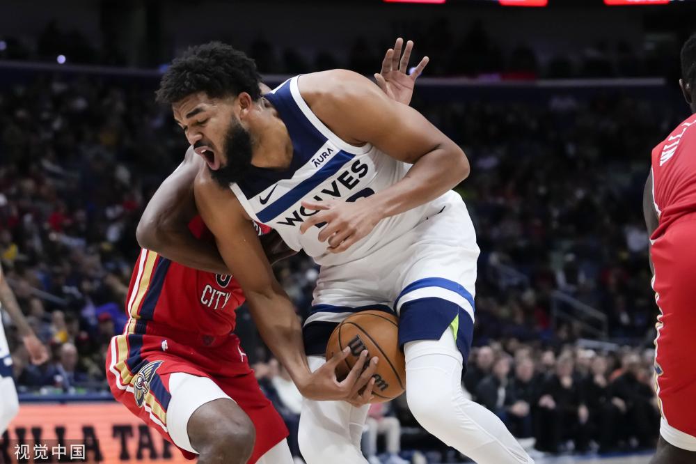 许多年轻门 许多年轻门